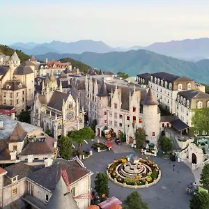 Mercure French Village Bana Hills Da Nang