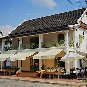  ホステル Barn Laos ラオス